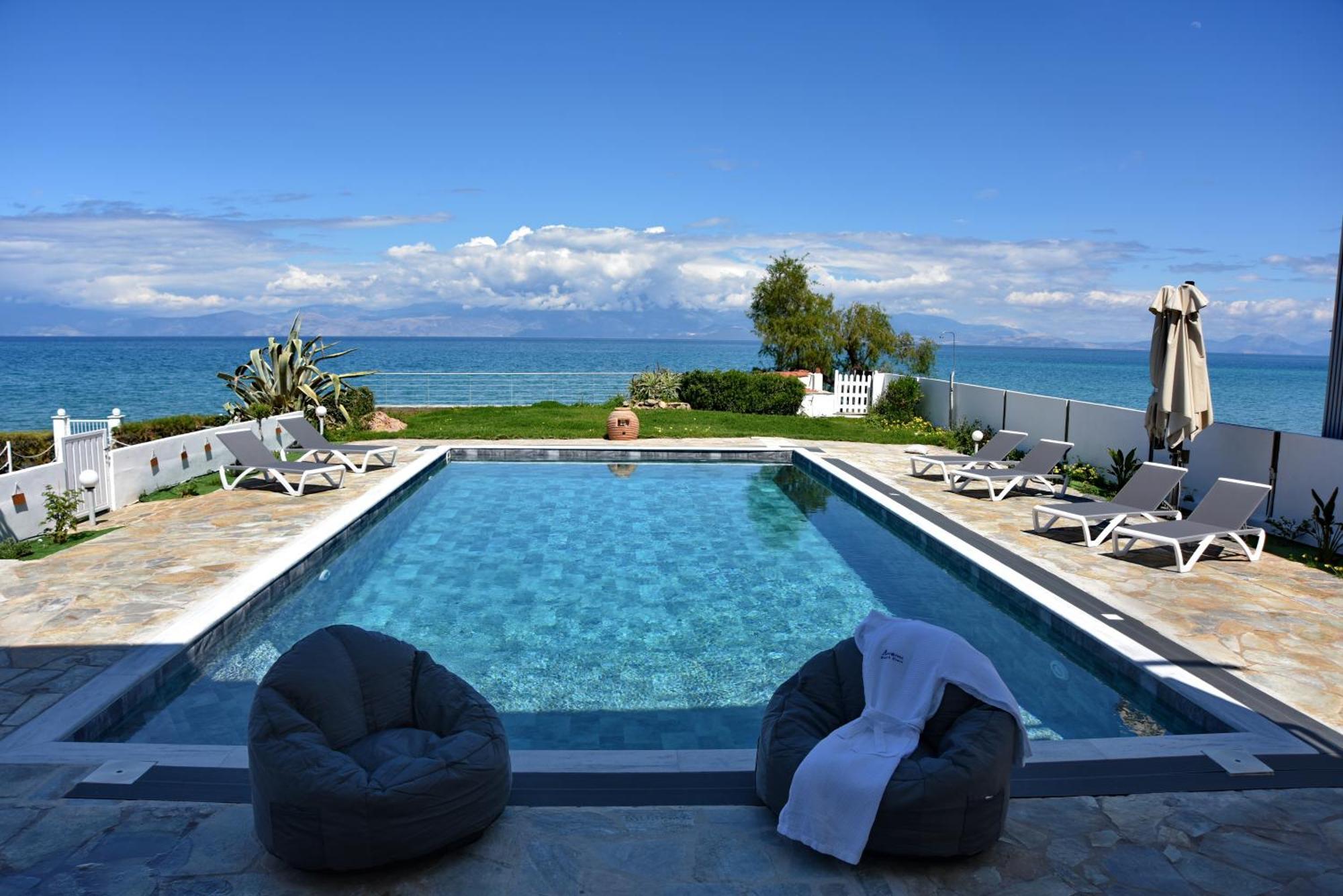 Antorina Beachfront Villas With Private Pools Kamari  Kültér fotó